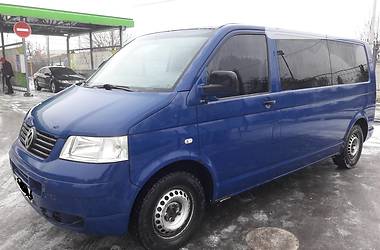 Минивэн Volkswagen Transporter 2009 в 