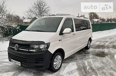 Минивэн Volkswagen Transporter 2016 в Коростене