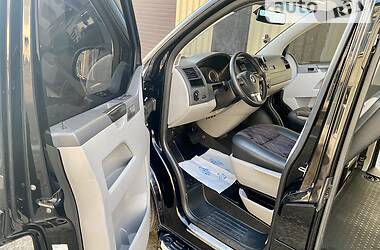 Минивэн Volkswagen Transporter 2012 в 