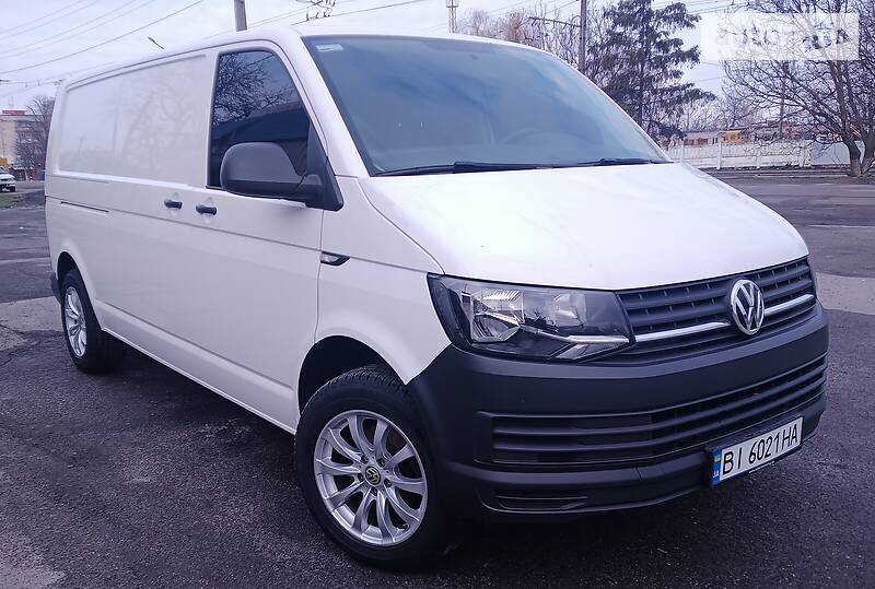 Минивэн Volkswagen Transporter 2016 в Полтаве