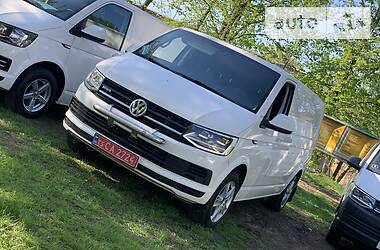 Минивэн Volkswagen Transporter 2017 в Ирпене