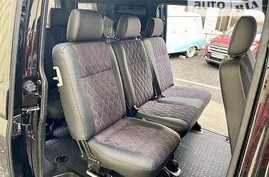 Минивэн Volkswagen Transporter 2012 в 