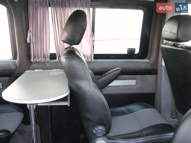 Минивэн Volkswagen Transporter 2004 в Ровно