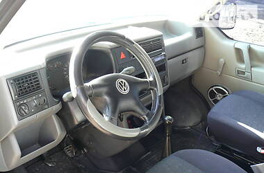 Минивэн Volkswagen Transporter 2001 в Дергачах