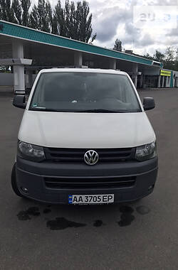 Вантажопасажирський фургон Volkswagen Transporter 2013 в Києві