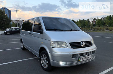 Минивэн Volkswagen Transporter 2005 в 
