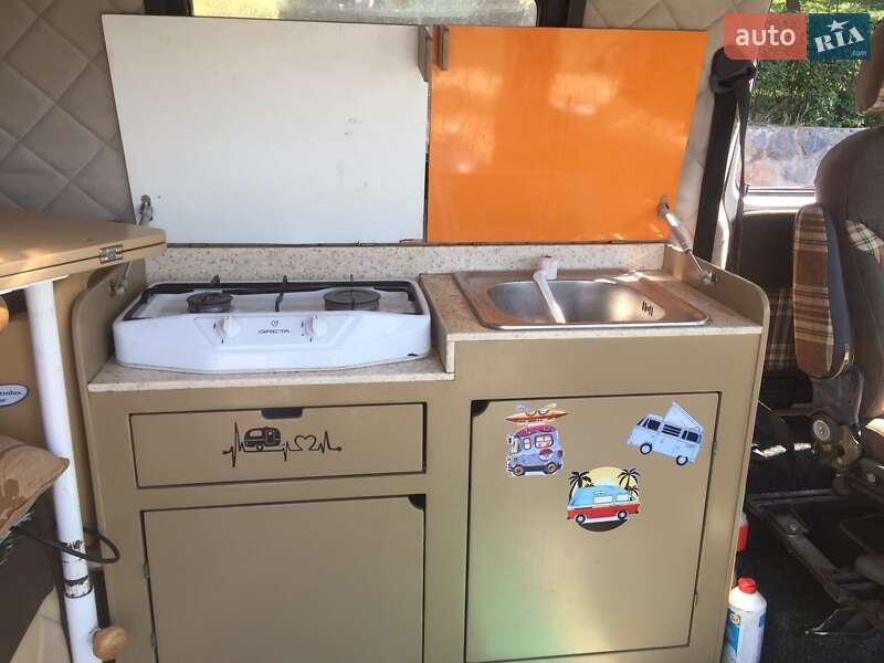 Будинок на колесах Volkswagen Transporter 1985 в Кропивницькому