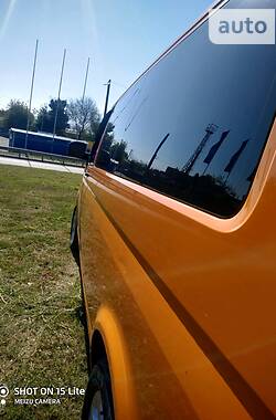 Мінівен Volkswagen Transporter 2005 в 