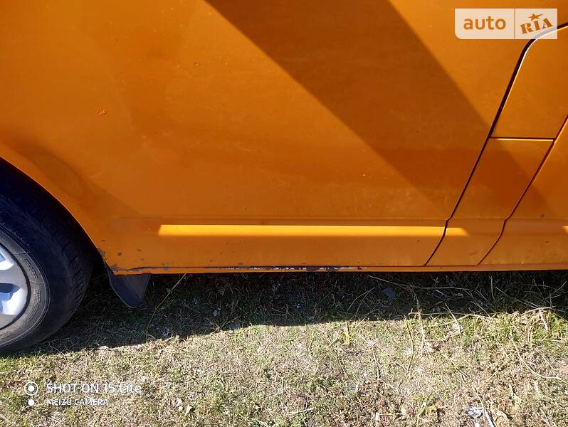Минивэн Volkswagen Transporter 2005 в Одессе