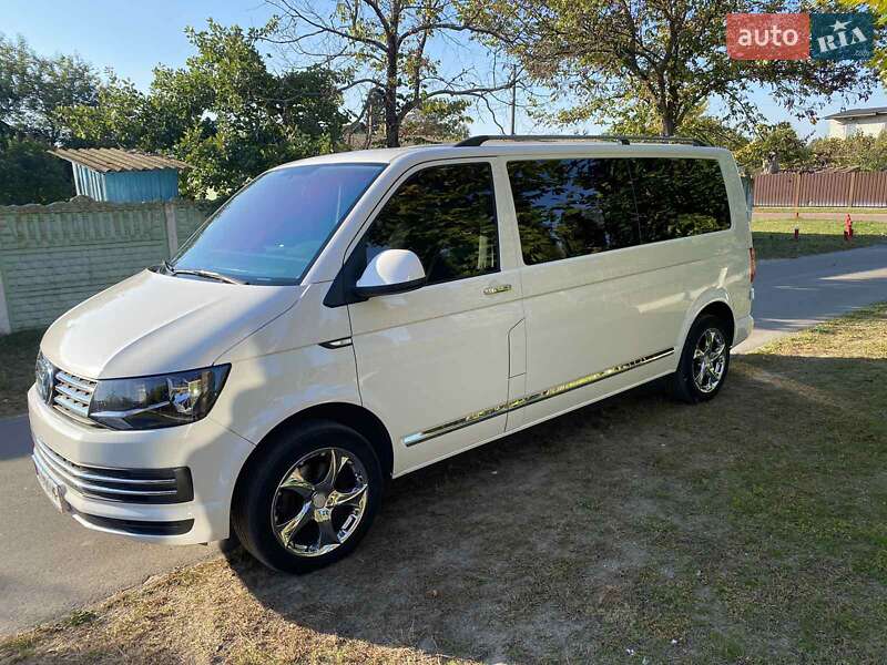 Универсал Volkswagen Transporter 2016 в Киеве