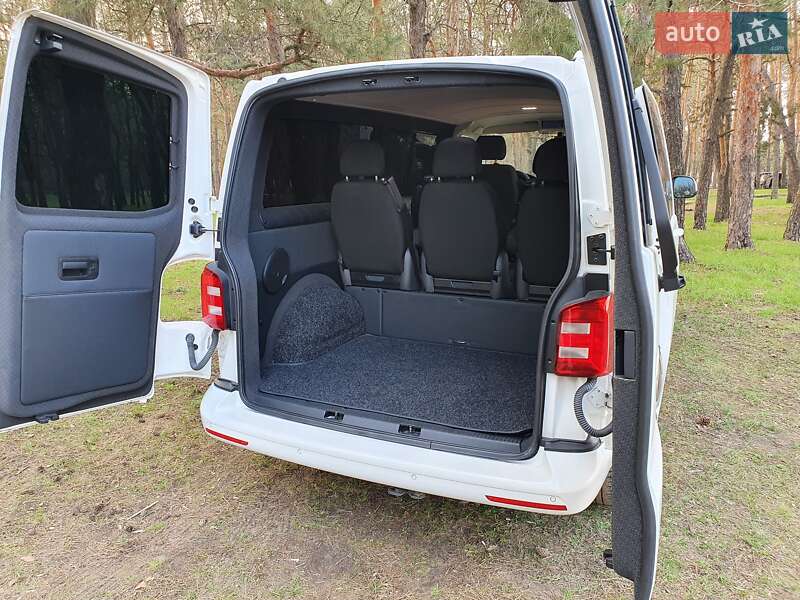 Минивэн Volkswagen Transporter 2016 в Кропивницком