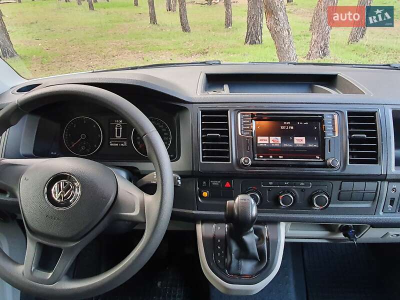 Минивэн Volkswagen Transporter 2016 в Кропивницком