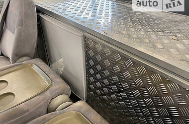 Минивэн Volkswagen Transporter 1977 в 