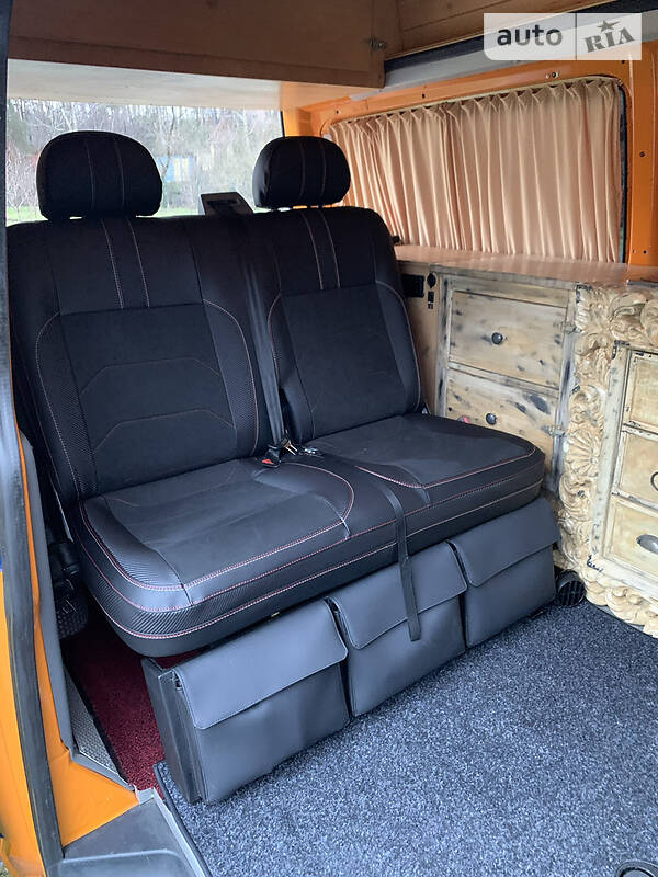 Мінівен Volkswagen Transporter 2006 в Києві