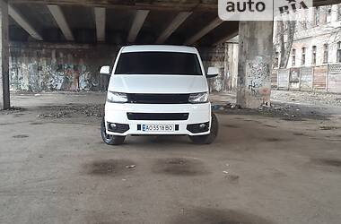 Мінівен Volkswagen Transporter 2012 в Мукачевому
