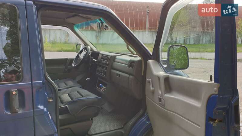 Минивэн Volkswagen Transporter 2002 в Днепре