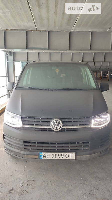 Минивэн Volkswagen Transporter 2017 в Киеве