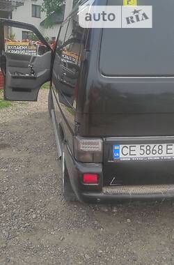 Минивэн Volkswagen Transporter 2002 в Черновцах