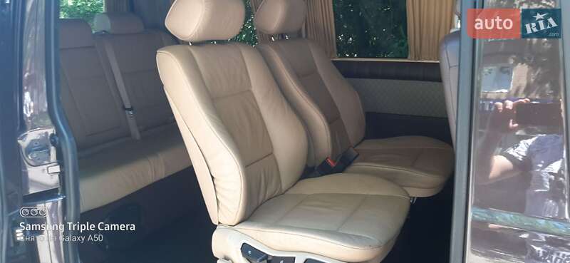 Минивэн Volkswagen Transporter 2010 в Николаеве