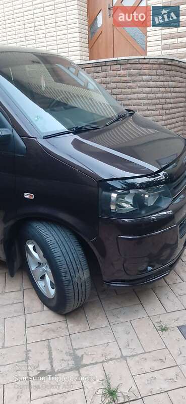 Минивэн Volkswagen Transporter 2010 в Николаеве