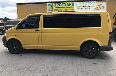 Мінівен Volkswagen Transporter 2004 в Сарнах