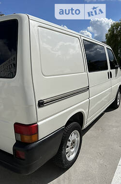 Минивэн Volkswagen Transporter 1998 в 