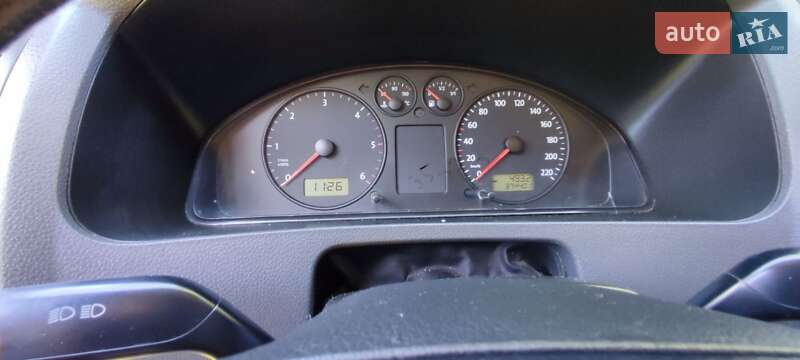 Минивэн Volkswagen Transporter 2006 в Славуте