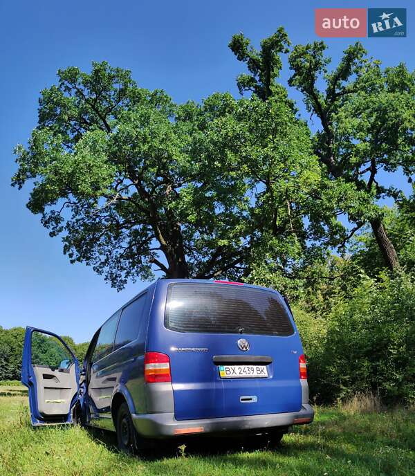 Минивэн Volkswagen Transporter 2006 в Славуте