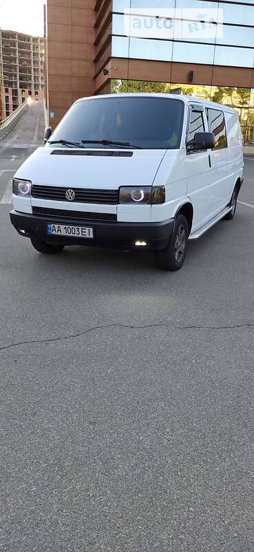 Універсал Volkswagen Transporter 1995 в Києві
