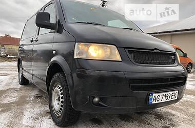 Минивэн Volkswagen Transporter 2006 в Любешове