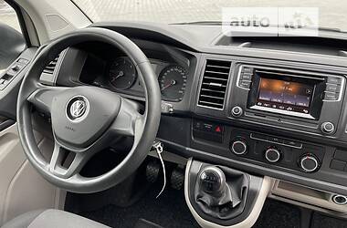 Грузовой фургон Volkswagen Transporter 2017 в 