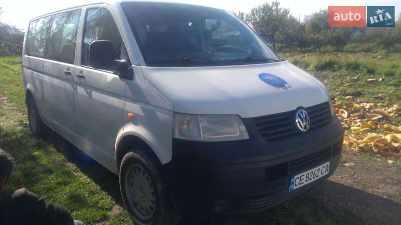 Минивэн Volkswagen Transporter 2006 в Черновцах
