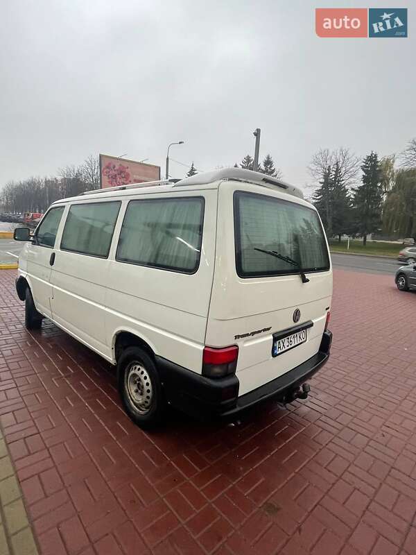 Минивэн Volkswagen Transporter 2003 в Ровно
