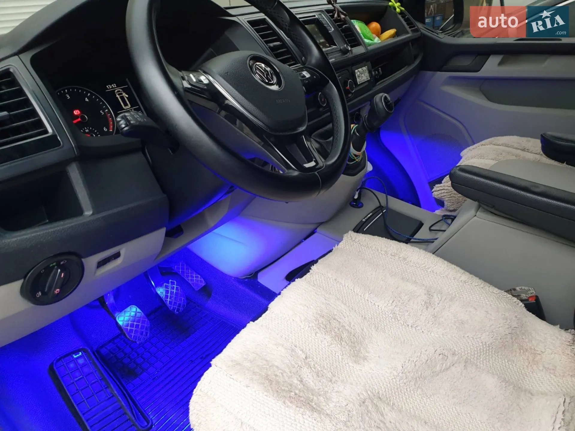2015 Volkswagen Transporter - мініатюра 12