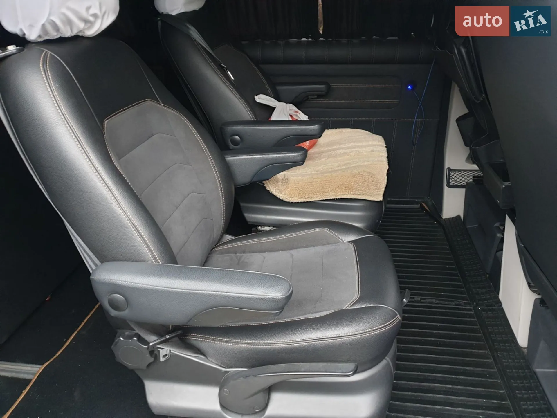 2015 Volkswagen Transporter - мініатюра 26