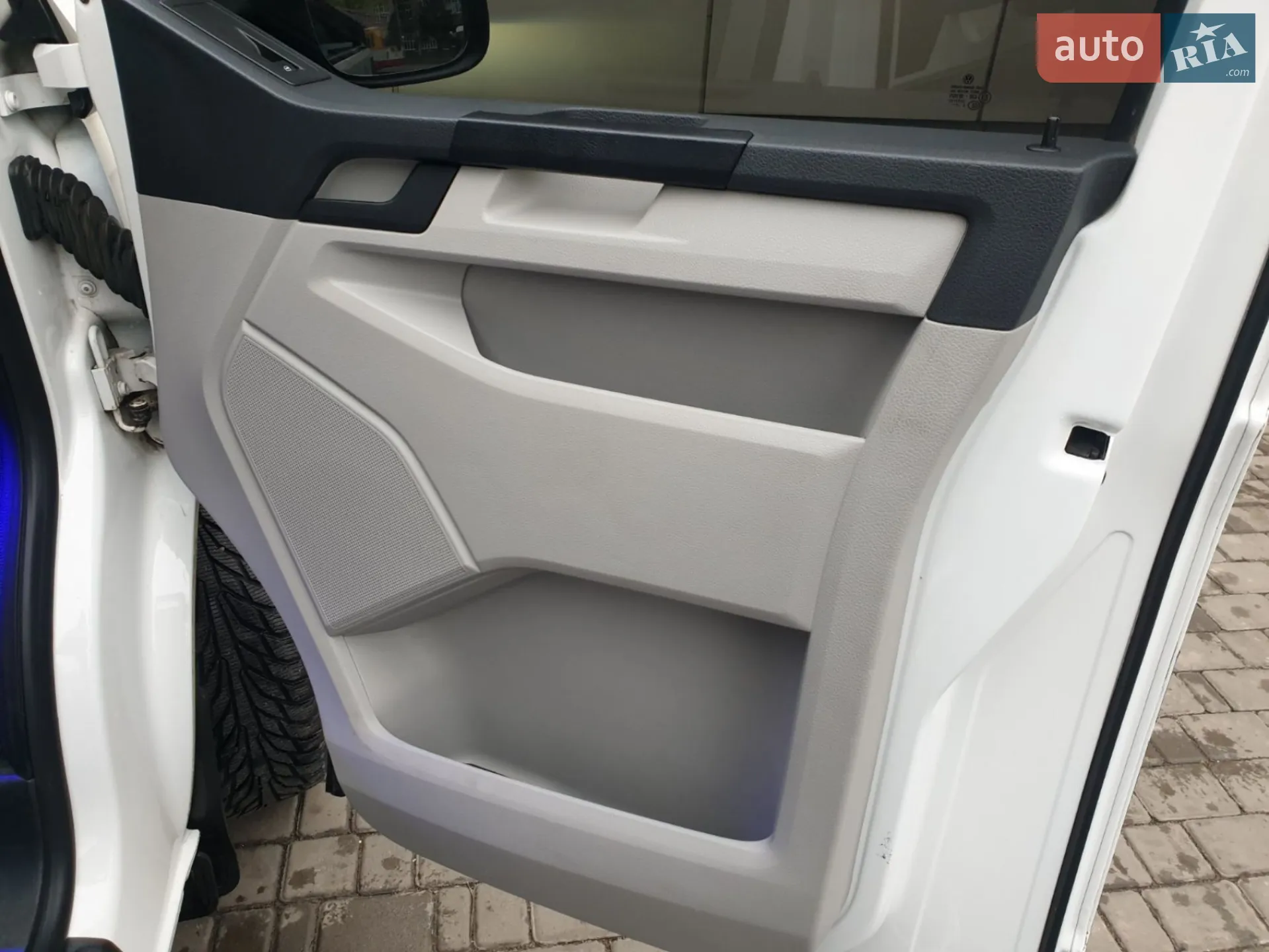 2015 Volkswagen Transporter - мініатюра 31