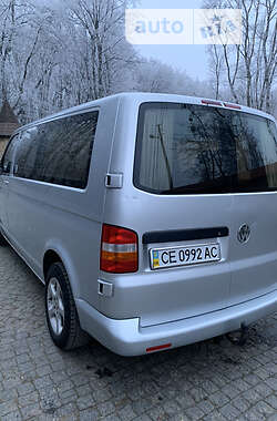 Минивэн Volkswagen Transporter 2006 в Черновцах