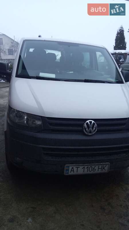 Мінівен Volkswagen Transporter 2013 в Івано-Франківську