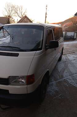 Минивэн Volkswagen Transporter 2000 в Зборове