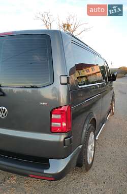 Минивэн Volkswagen Transporter 2016 в 