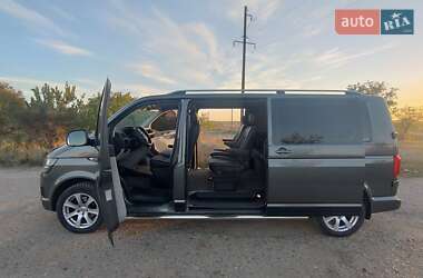 Минивэн Volkswagen Transporter 2016 в 