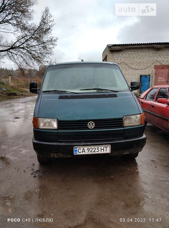 Минивэн Volkswagen Transporter 1993 в Маньковке