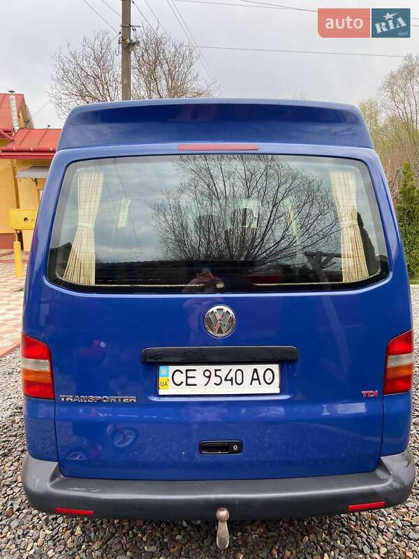 Минивэн Volkswagen Transporter 2004 в Черновцах