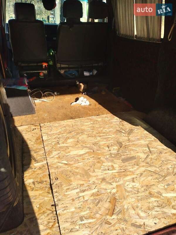 Минивэн Volkswagen Transporter 1991 в Киеве