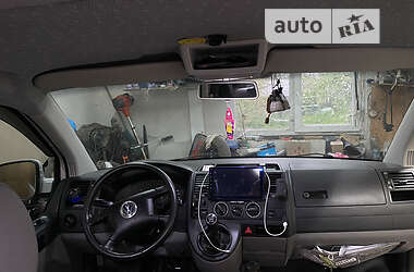 Минивэн Volkswagen Transporter 2006 в 