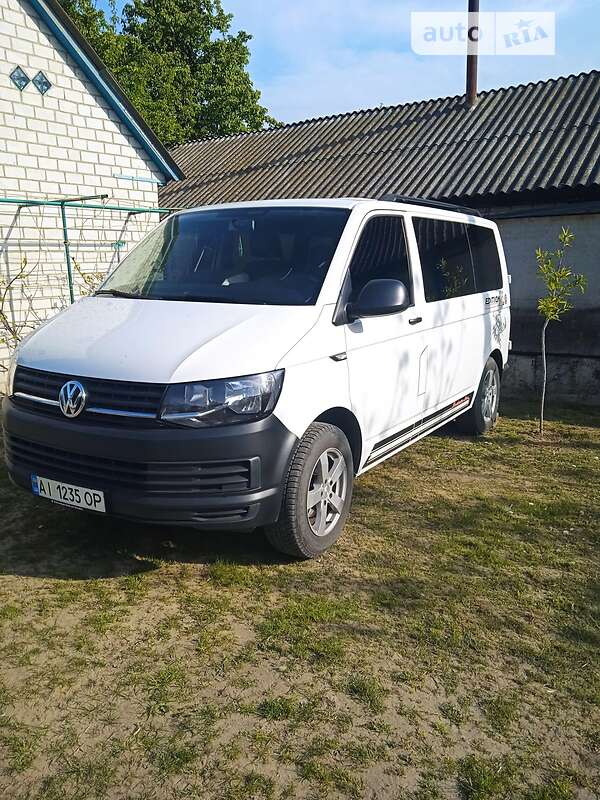 Мінівен Volkswagen Transporter 2017 в Броварах