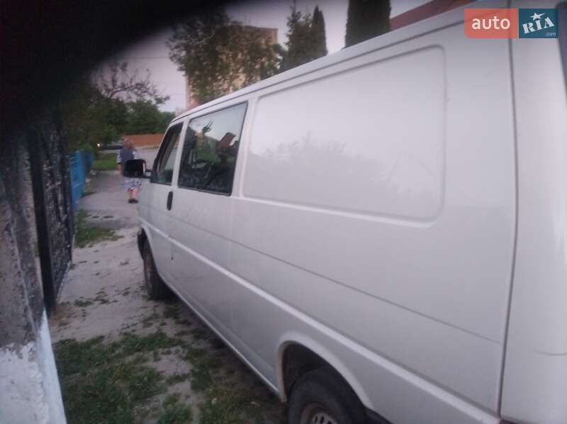 Минивэн Volkswagen Transporter 2002 в Здолбунове