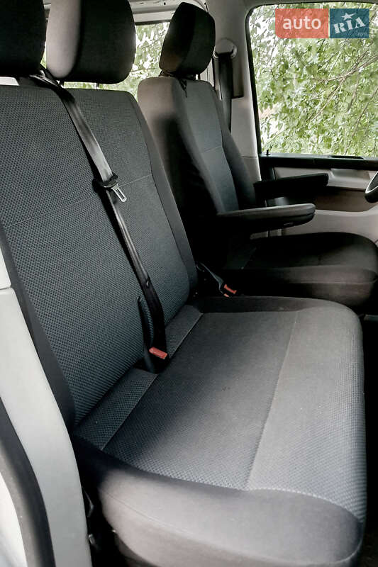 Минивэн Volkswagen Transporter 2017 в Смеле
