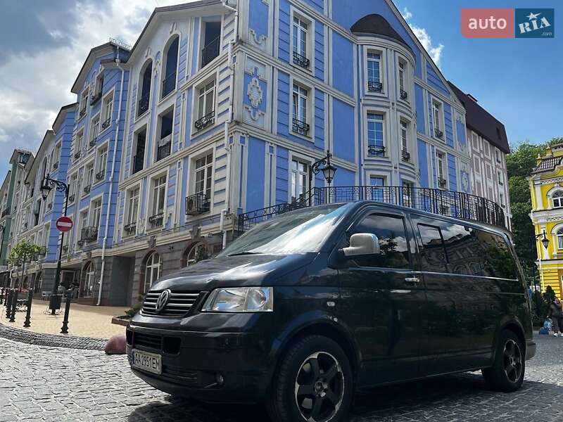 Минивэн Volkswagen Transporter 2005 в Киеве