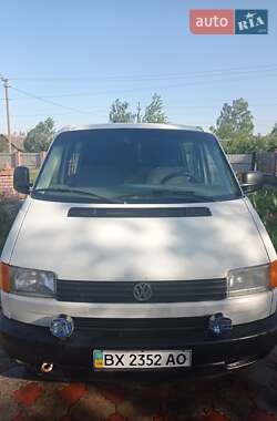 Минивэн Volkswagen Transporter 2000 в 